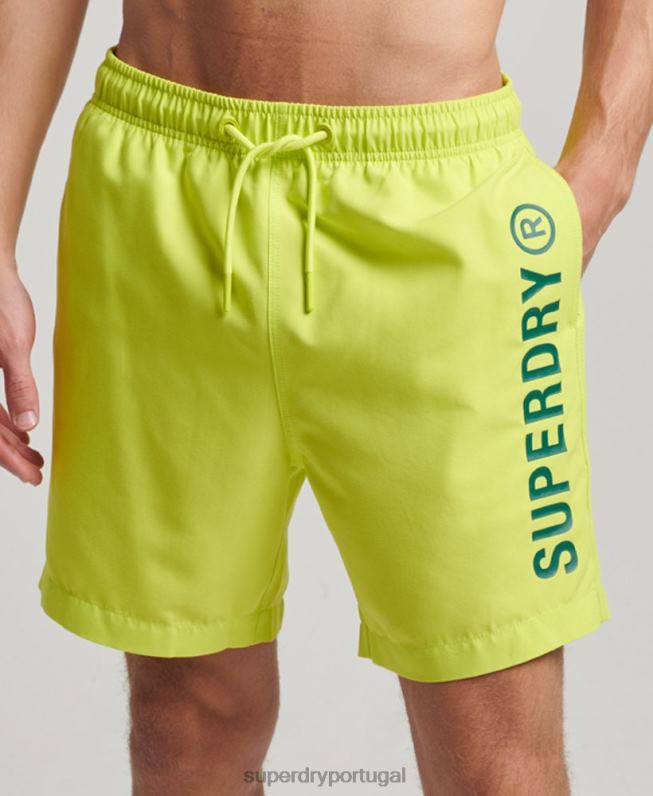 calções de banho reciclados core sport 17 polegadas homens amarelo roupas Superdry 2208H424