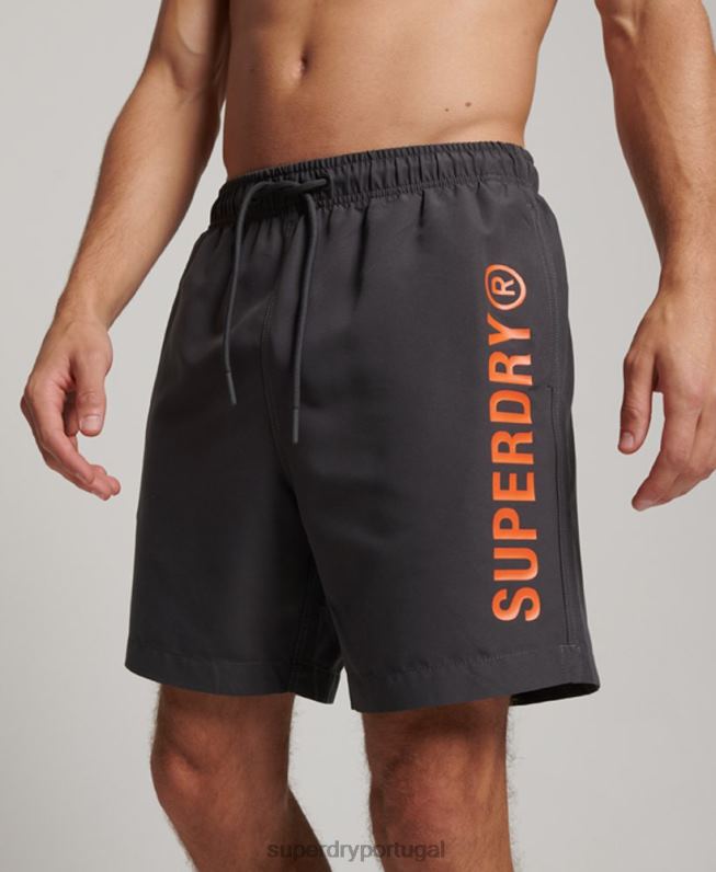 calções de banho reciclados core sport 17 polegadas homens cinza escuro roupas Superdry 2208H385