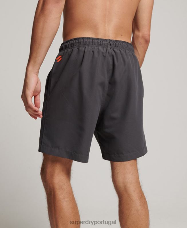 calções de banho reciclados core sport 17 polegadas homens cinza escuro roupas Superdry 2208H385