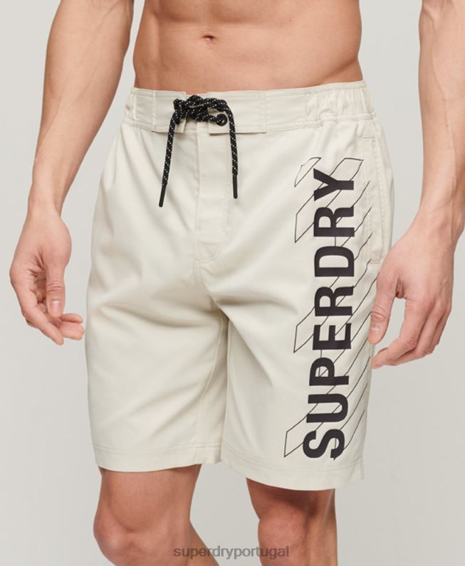 shorts esportivos reciclados homens bege roupas Superdry 2208H41