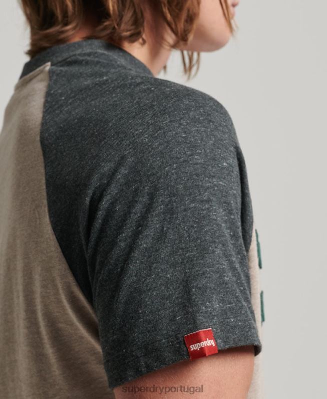 camiseta raglan vintage com apliques ao ar livre homens bege roupas Superdry 2208H5