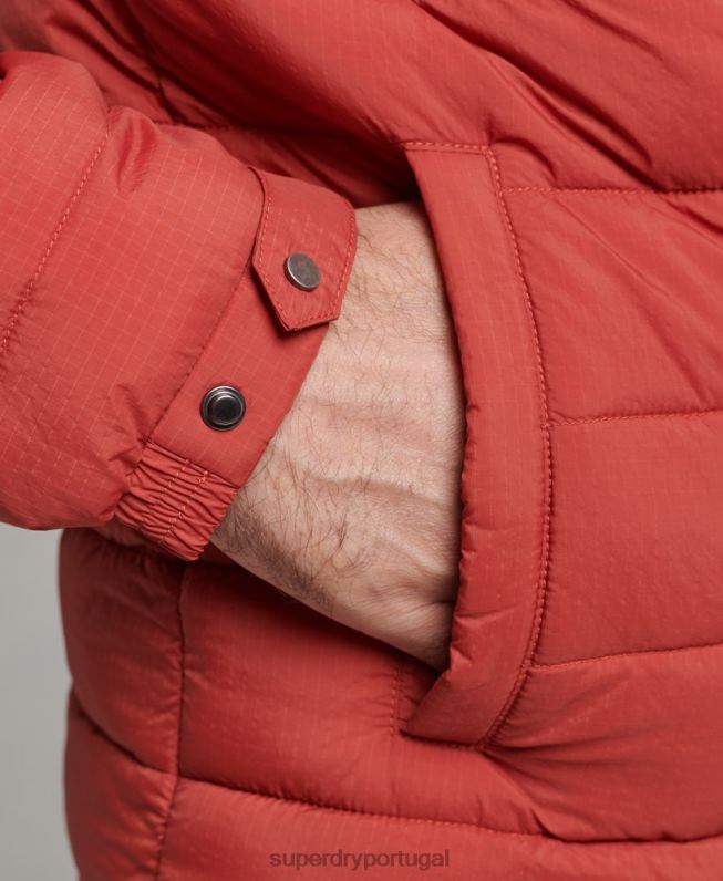 casaco puffer curto e leve homens marrom roupas Superdry 2208H959