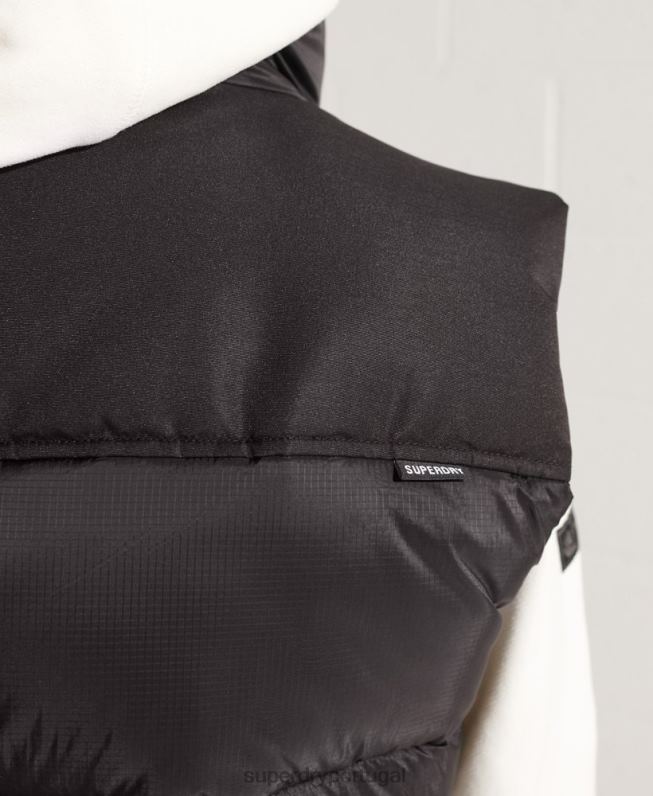 colete acolchoado homens preto roupas Superdry 2208H4572