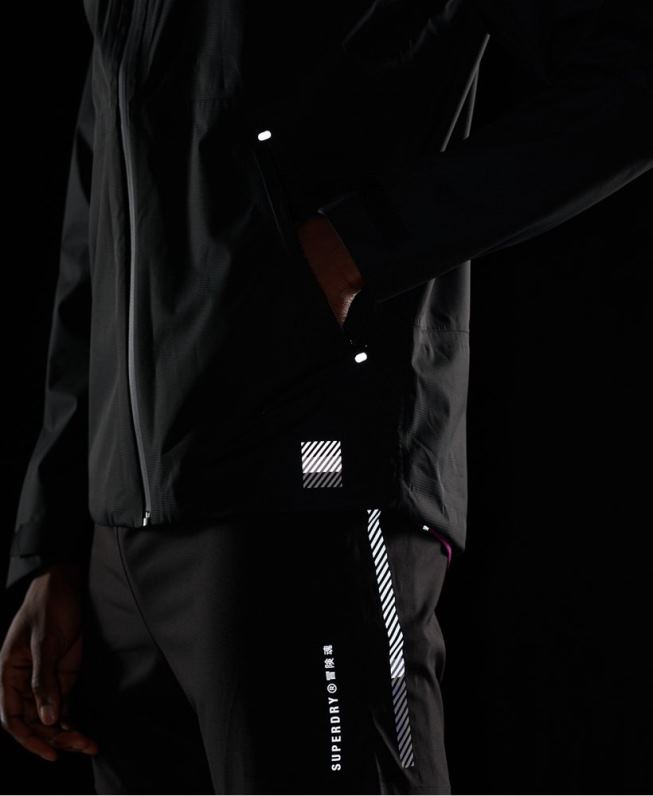 jaqueta impermeável assimétrica de treinamento homens preto roupas Superdry 2208H4787