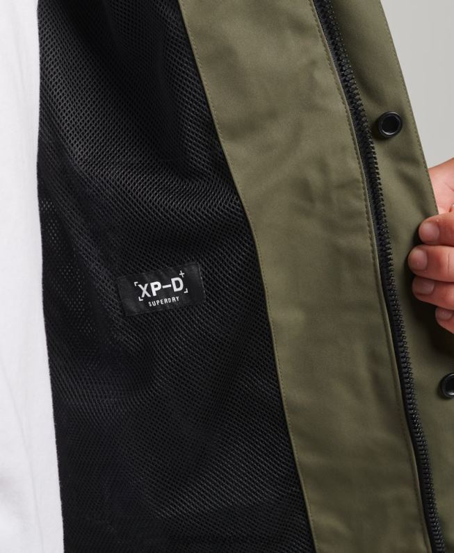 jaqueta impermeável xpd homens caqui roupas Superdry 2208H4693