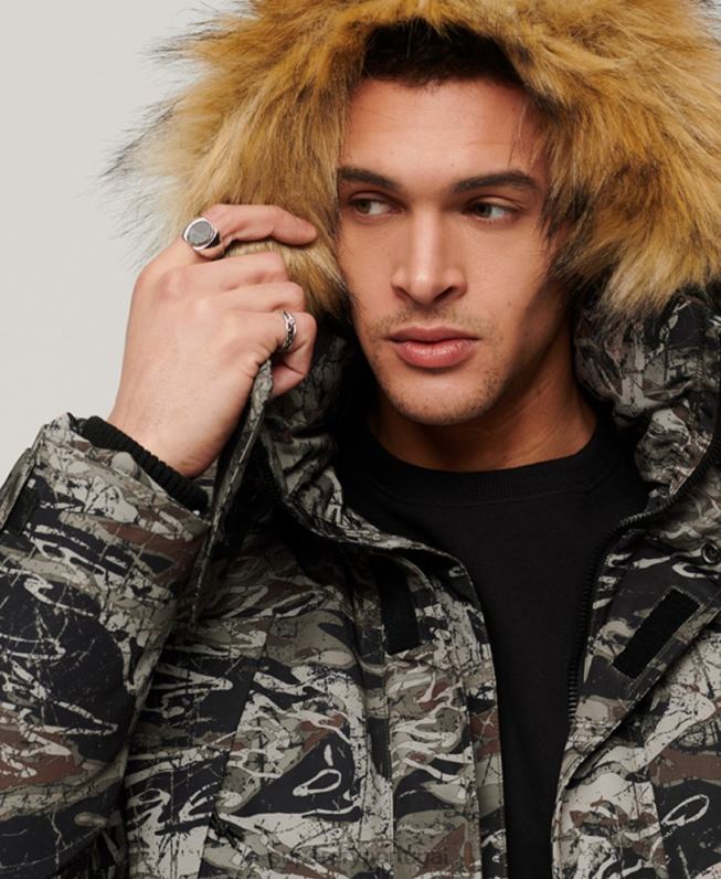 jaqueta parka everest com capuz de pele sintética homens verde roupas Superdry 2208H4547