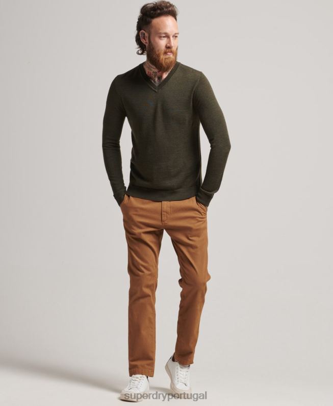 suéter gola V merino homens caqui roupas Superdry 2208H5285