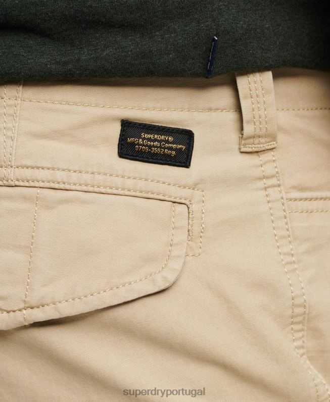 shorts cargo de núcleo de algodão orgânico homens creme roupas Superdry 2208H248