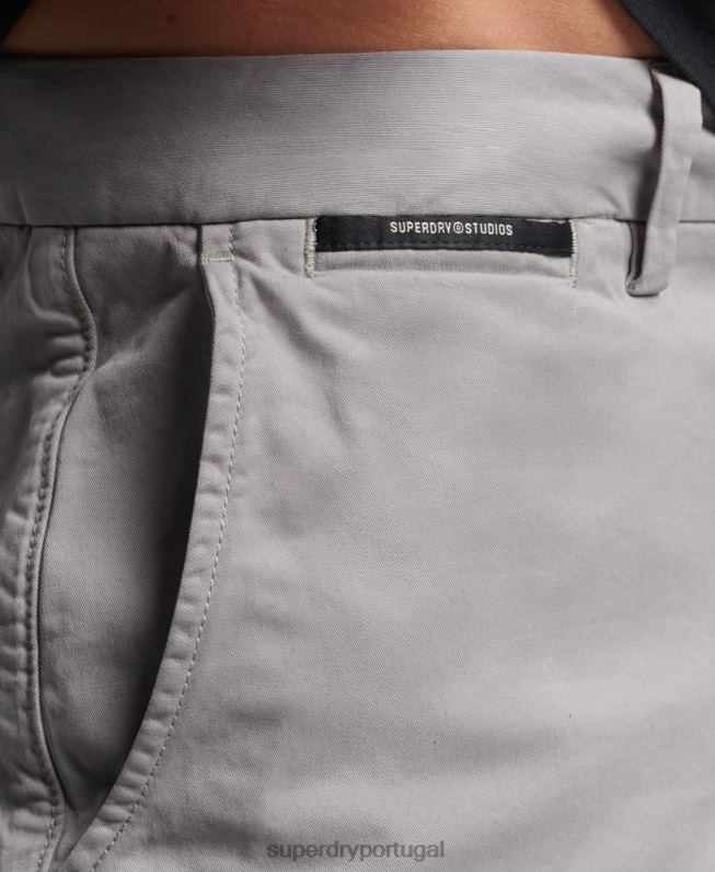 shorts chino de núcleo de algodão orgânico homens cinza claro roupas Superdry 2208H349