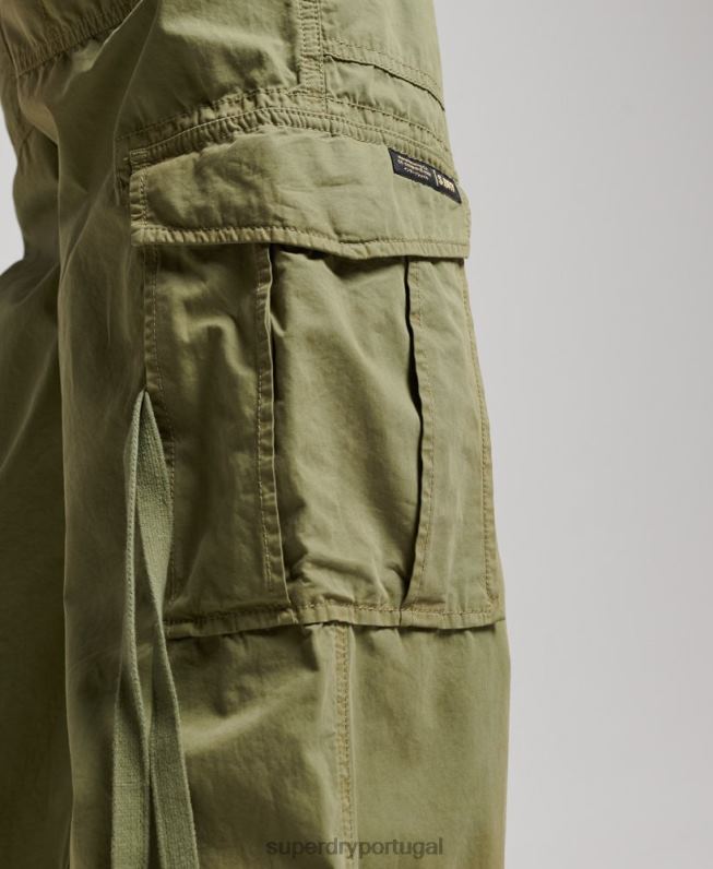 calças cargo de perna larga de cintura baixa mulheres verde roupas Superdry 2208H2015