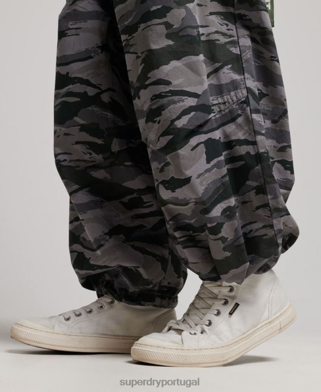 calças largas de pára-quedas mulheres verde roupas Superdry 2208H2129