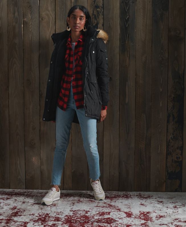 casaco parka de microfibra nadare mulheres preto roupas Superdry 2208H5481