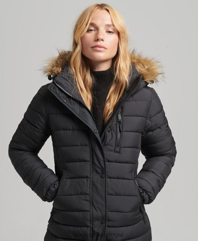 casaco puffer acolchoado leve com capuz de palangre de pele sintética mulheres preto roupas Superdry 2208H3716