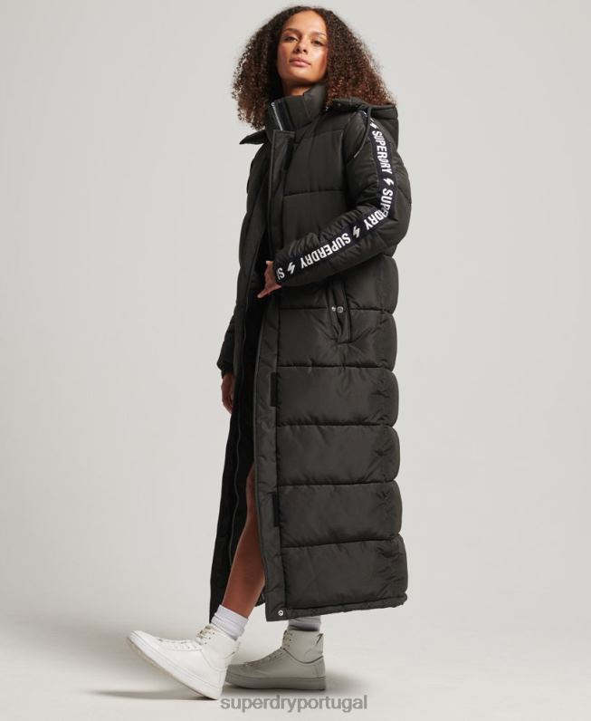 casaco puffer gráfico com palangre com capuz mulheres preto roupas Superdry 2208H5647
