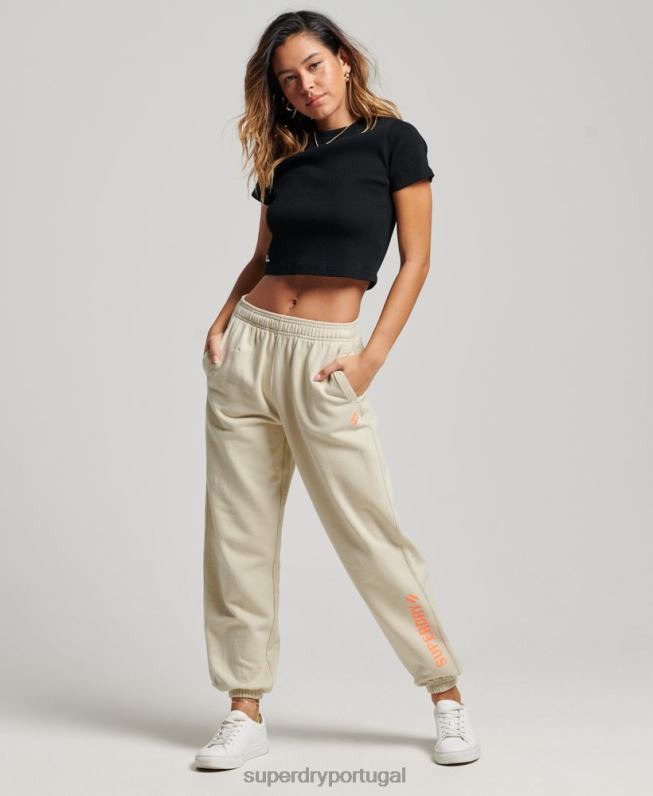 corredores de esportes principais mulheres bege roupas Superdry 2208H3902