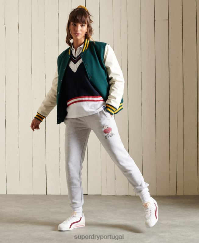 corredores universitários mulheres cinza claro roupas Superdry 2208H3934