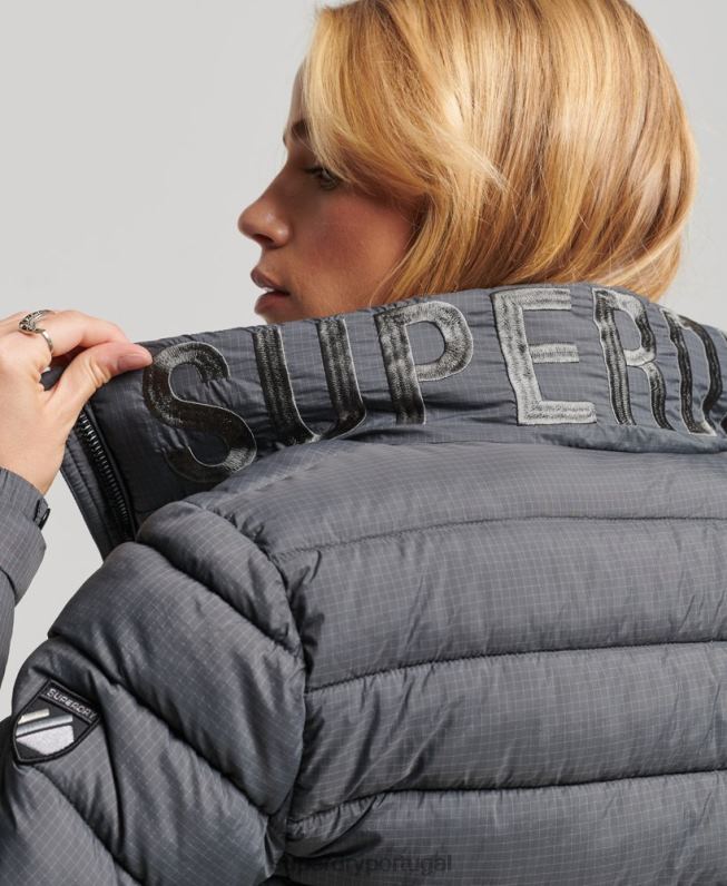 Jaqueta clássica com logo mulheres cinza roupas Superdry 2208H5422