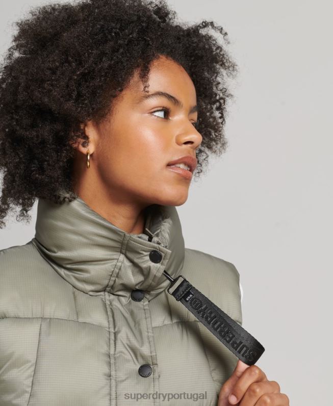 colete esporte de montanha mulheres caqui roupas Superdry 2208H5440