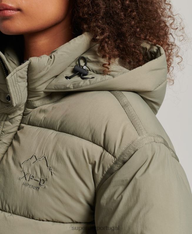 jaqueta puffer cropped mulheres caqui roupas Superdry 2208H3577