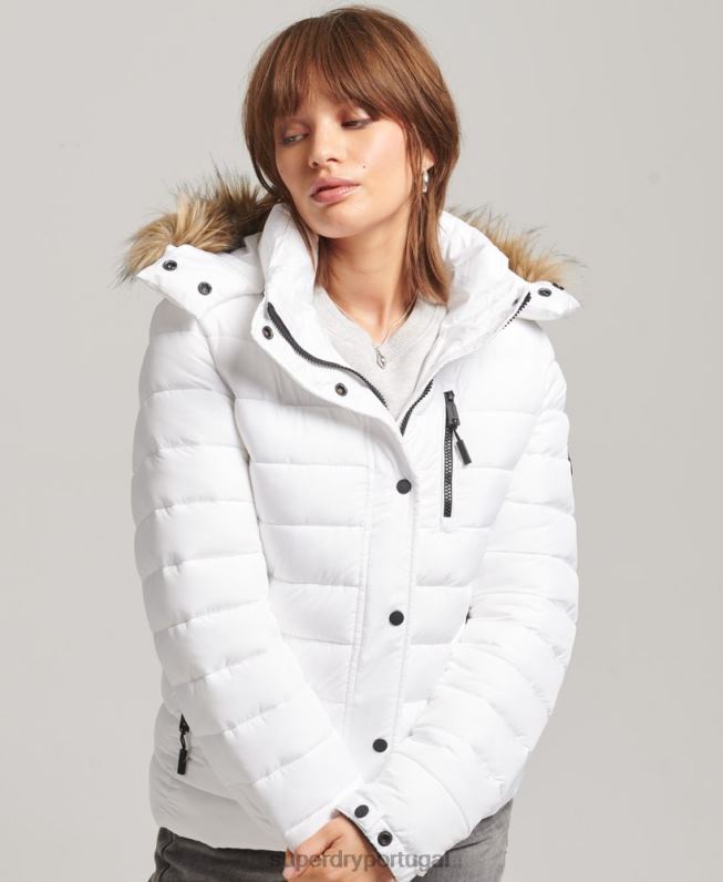 jaqueta puffer curta com capuz de pele sintética mulheres branco roupas Superdry 2208H3669