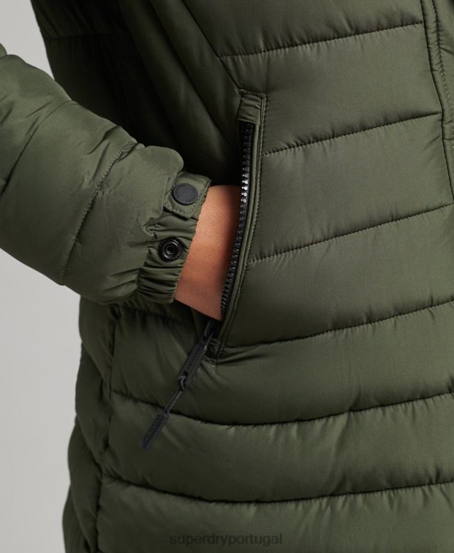 jaqueta puffer de comprimento médio com capuz de pele sintética mulheres caqui roupas Superdry 2208H3715