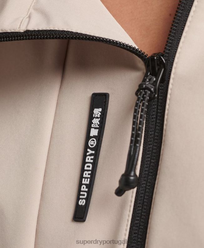 jaqueta softshell tech crop mulheres bege roupas Superdry 2208H5521
