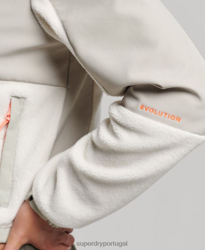 jaqueta trekker code hibrida mulheres creme roupas Superdry 2208H3616