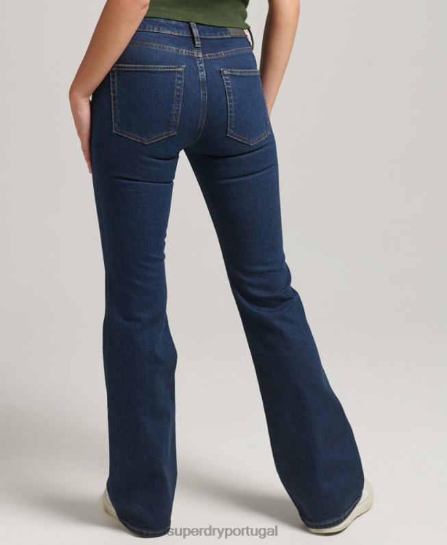 calça jeans flare cintura média de algodão orgânico mulheres azul escuro roupas Superdry 2208H3883