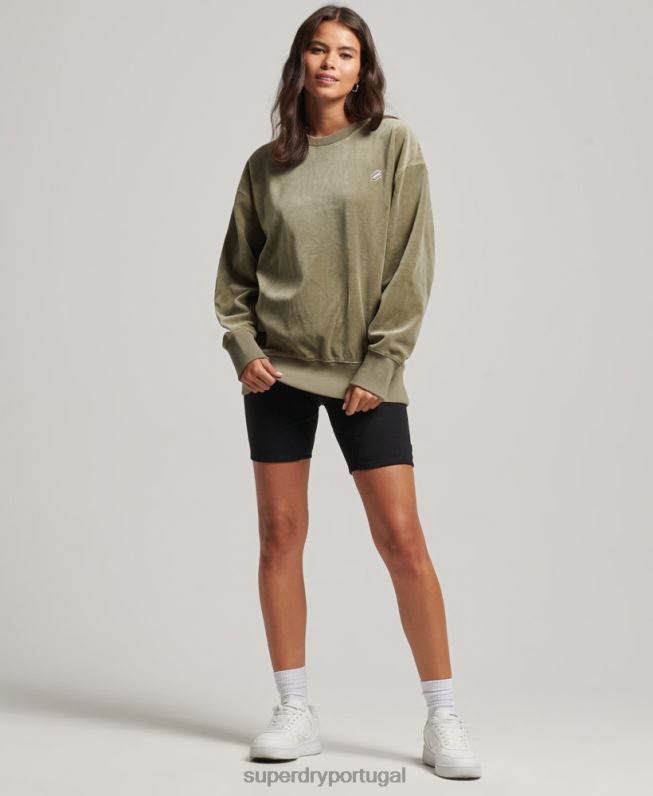 code s logo veludo oversized crew mulheres caqui roupas Superdry 2208H6013