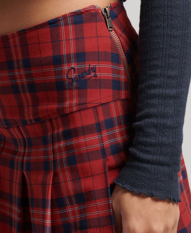 confira mini saia plissada mulheres vermelho roupas Superdry 2208H4141