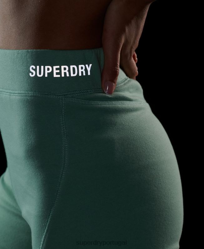 bermuda de ciclismo tech mulheres verde roupas Superdry 2208H3136