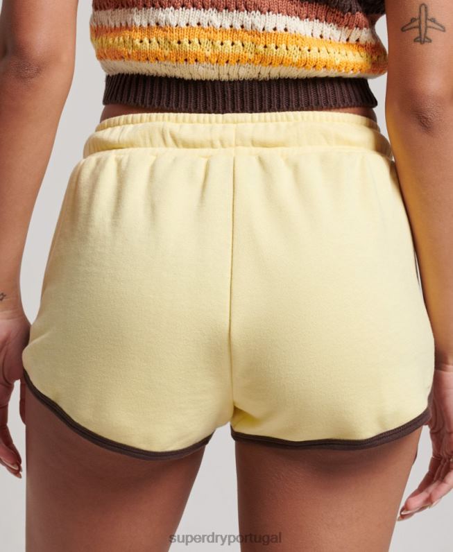 calções de corrida de jérsei vintage mulheres amarelo roupas Superdry 2208H3107